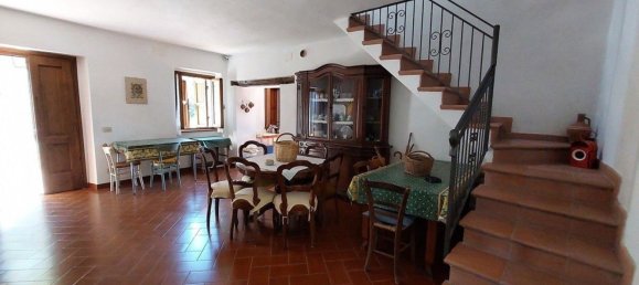 Дом с 3 комнатами в Кастель Сан Никколо, Италия № 196375 35