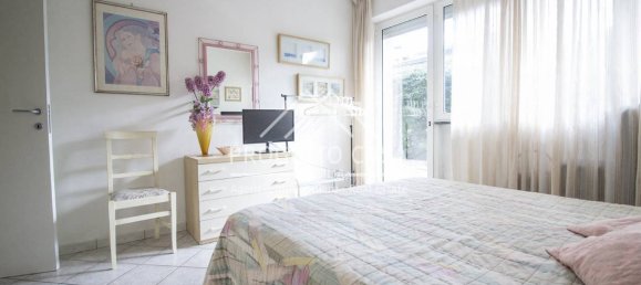 2 bedrooms Apartment in Pietrasanta, Italy No. 42926 14