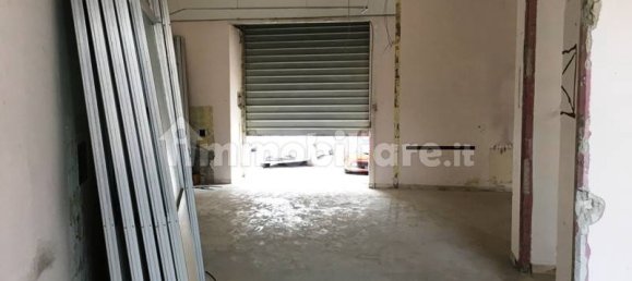 Propiedad comercial de 1 habitación en Agnone, Italy No. 342488 4