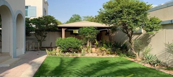 5 bedrooms Villa in Falcon City of Wonders, UAE No. 1384 14