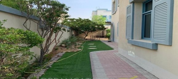 5 bedrooms Villa in Falcon City of Wonders, UAE No. 1384 5