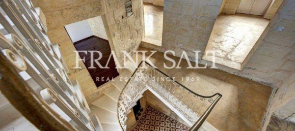 Hotel de 4 dormitorios en Attard, Malta No. 9460 11