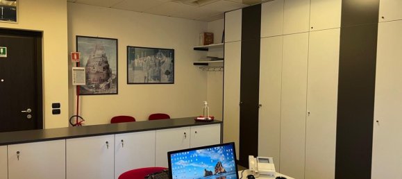 Офис 138м² в Вогера, Италия № 360855 2