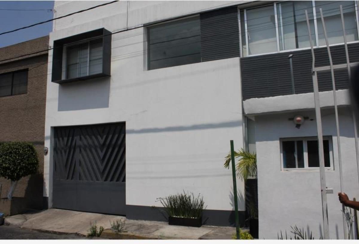 3 bedrooms House in Mexicali, Mexico No. 147376