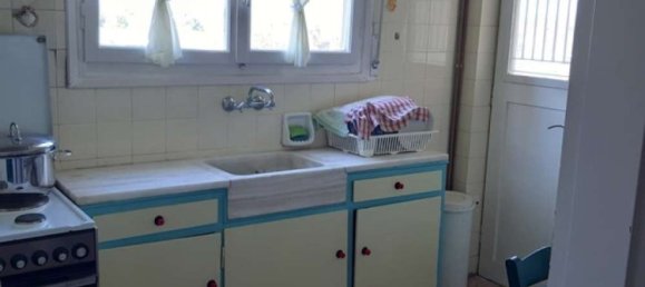 Здание с 15 спальнями в Аттика, Греция № 841 5