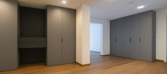 Квартира с 4 комнатами в Дёблинг, Австрия № 174502 11