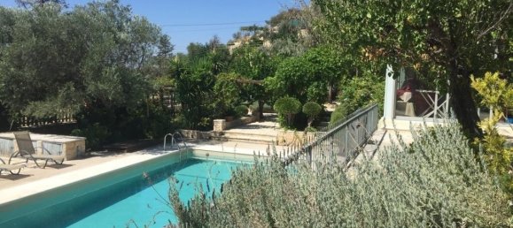 3 bedrooms Villa in Limassol, Cyprus No. 2570 10