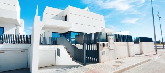 3 غرف نوم فيلا في Dolores, Spain رقم 11352 30