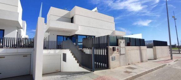 3 غرف نوم فيلا في Dolores, Spain رقم 11352 4