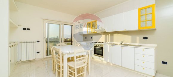 6-Zimmer Wohnung in Nocera Inferiore, Italy, Nr. 135511 9