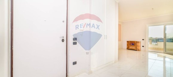 6-Zimmer Wohnung in Nocera Inferiore, Italy, Nr. 135511 3