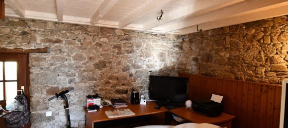 2 bedrooms House in Clisson, France No. 100858 11