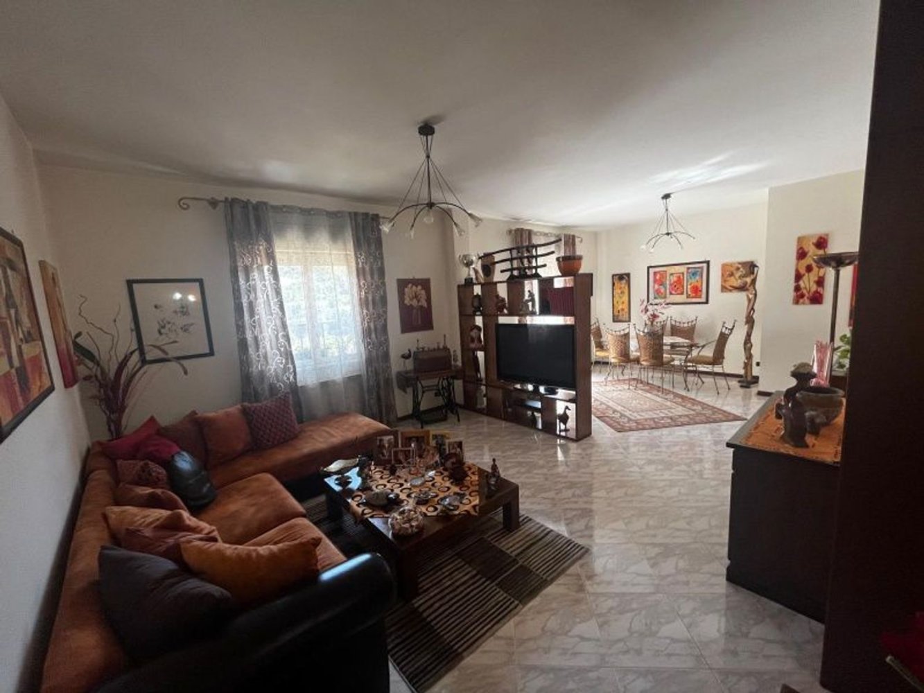 5 rooms Apartment in Palermo, Italy No. 46625