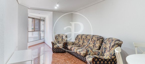 3 bedrooms Apartment in Valencia, Spain No. 148929 3