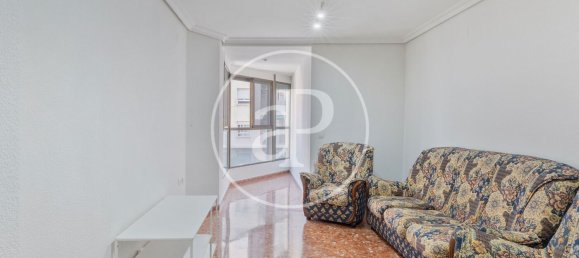 3 bedrooms Apartment in Valencia, Spain No. 148929 2