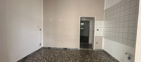 4 rooms Apartment in Taranto, Italy No. 283933 6
