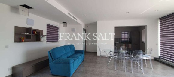 2 bedrooms Penthouse in Saint Julian's, Malta No. 4512 6