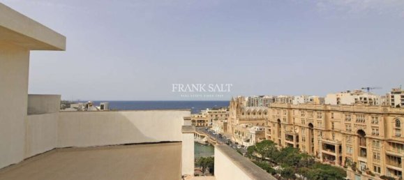 2 bedrooms Penthouse in Saint Julian's, Malta No. 4512 2