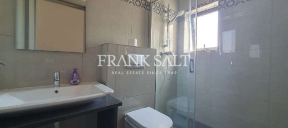 2 bedrooms Penthouse in Saint Julian's, Malta No. 4512 11