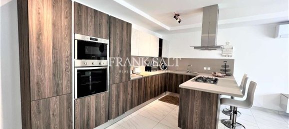 2 Schlafzimmer Wohnung in Saint Julian's, Malta, Nr. 4756 5