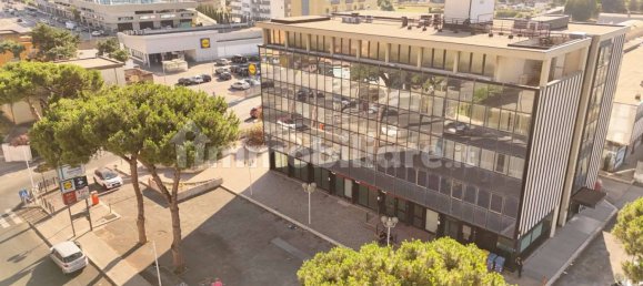 3 rooms Office in Pomezia, Italy No. 292450 22