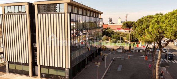 3 rooms Office in Pomezia, Italy No. 292450 18