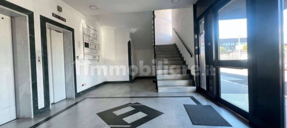 3 rooms Office in Pomezia, Italy No. 292450 2