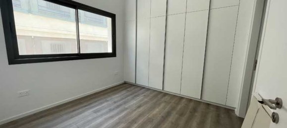 2 bedrooms Apartment in Germasogeia, Cyprus No. 8171 6