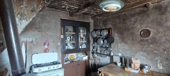 Casa de 4 habitaciónes en Prunetto, Italy No. 111009 26