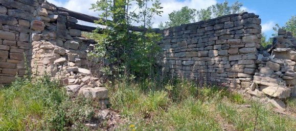 Casa de 4 habitaciónes en Prunetto, Italy No. 111009 2