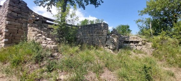 Casa de 4 habitaciónes en Prunetto, Italy No. 111009 8