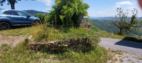 Casa de 4 habitaciónes en Prunetto, Italy No. 111009 6