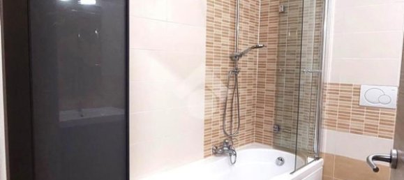 4 Schlafzimmer Wohnung in Ferrara, Italy, Nr. 343105 15