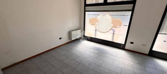 Propriété commerciale à Selvazzano Dentro, Italy 115m² No. 267459 10