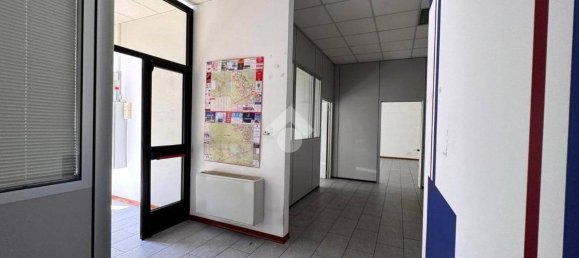 Propriété commerciale à Selvazzano Dentro, Italy 115m² No. 267459 6
