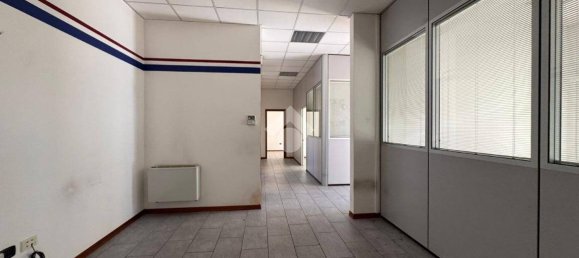 Propriété commerciale à Selvazzano Dentro, Italy 115m² No. 267459 13
