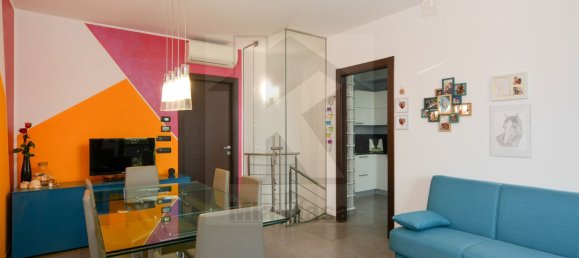 Apartamento de 3 habitaciónes en Uboldo, Italy No. 334220 27