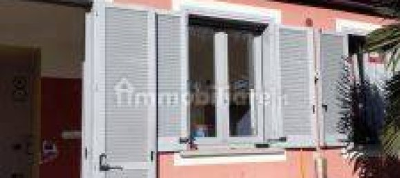 Apartamento de 1 dormitorio en Biella, Italy No. 226537 3