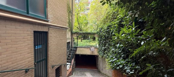 Гараж 15м² в Милан, Италия № 381407 11