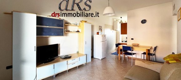 3 rooms Apartment in Policoro, Italy No. 125951 3