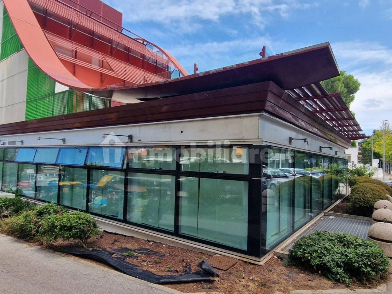 Офис 192м² в Риччоне, Италия № 317077