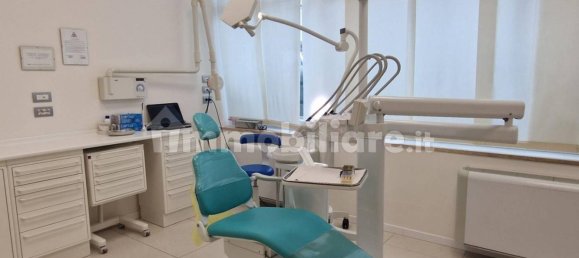 Офис 192м² в Риччоне, Италия № 317077 9