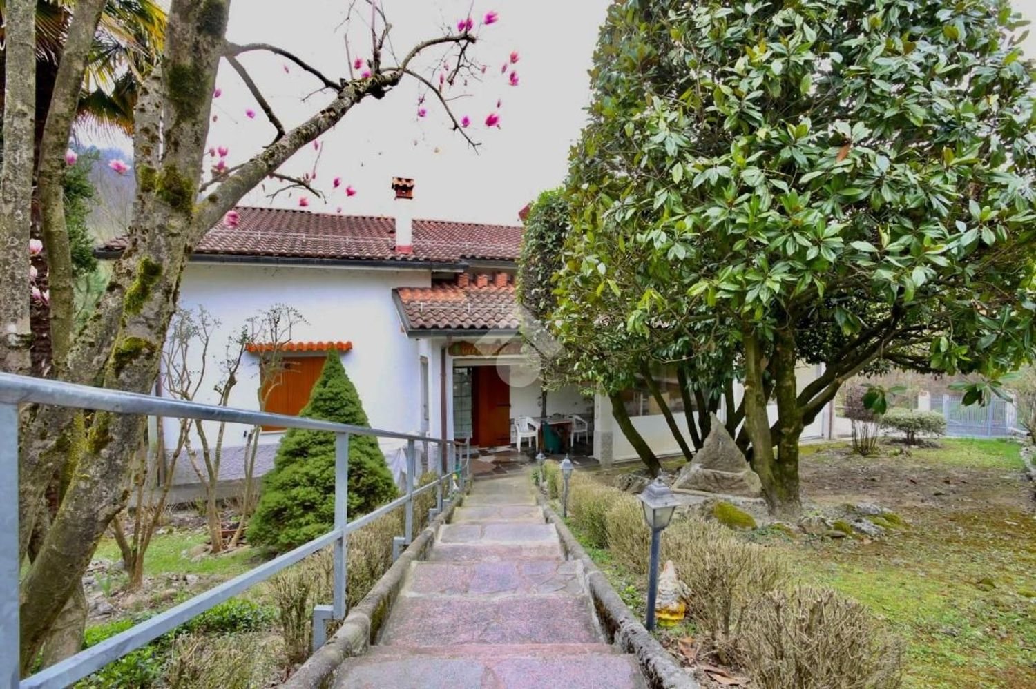 10 rooms Villa in Monte San Pietro, Italy No. 53982