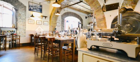 4 rooms Commercial property in Fiumicino, Italy No. 328356 4