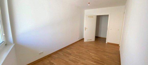 2 rooms Apartment in Dobling, Austria No. 62769 11