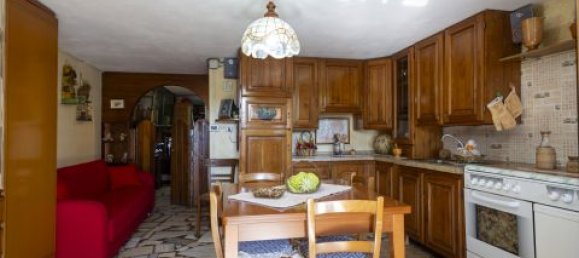 3 bedrooms Villa in Catanzaro, Italy No. 181908 15