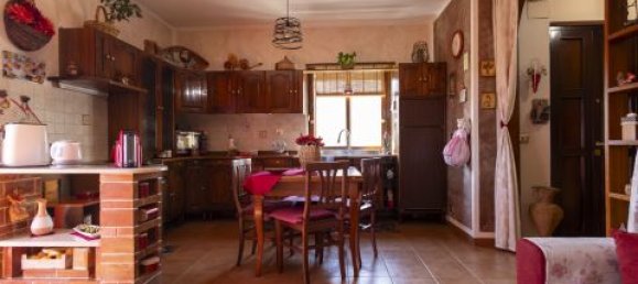 3 bedrooms Villa in Catanzaro, Italy No. 181908 5