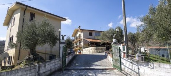 3 bedrooms Villa in Catanzaro, Italy No. 181908 27
