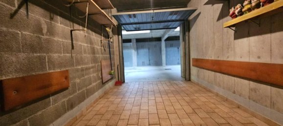 1 room Parking in Ventimiglia, Italy No. 24998 2