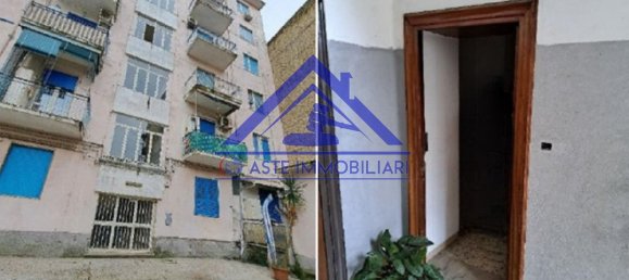 Apartamento T3 em Naples, Italy N.º 334776 3